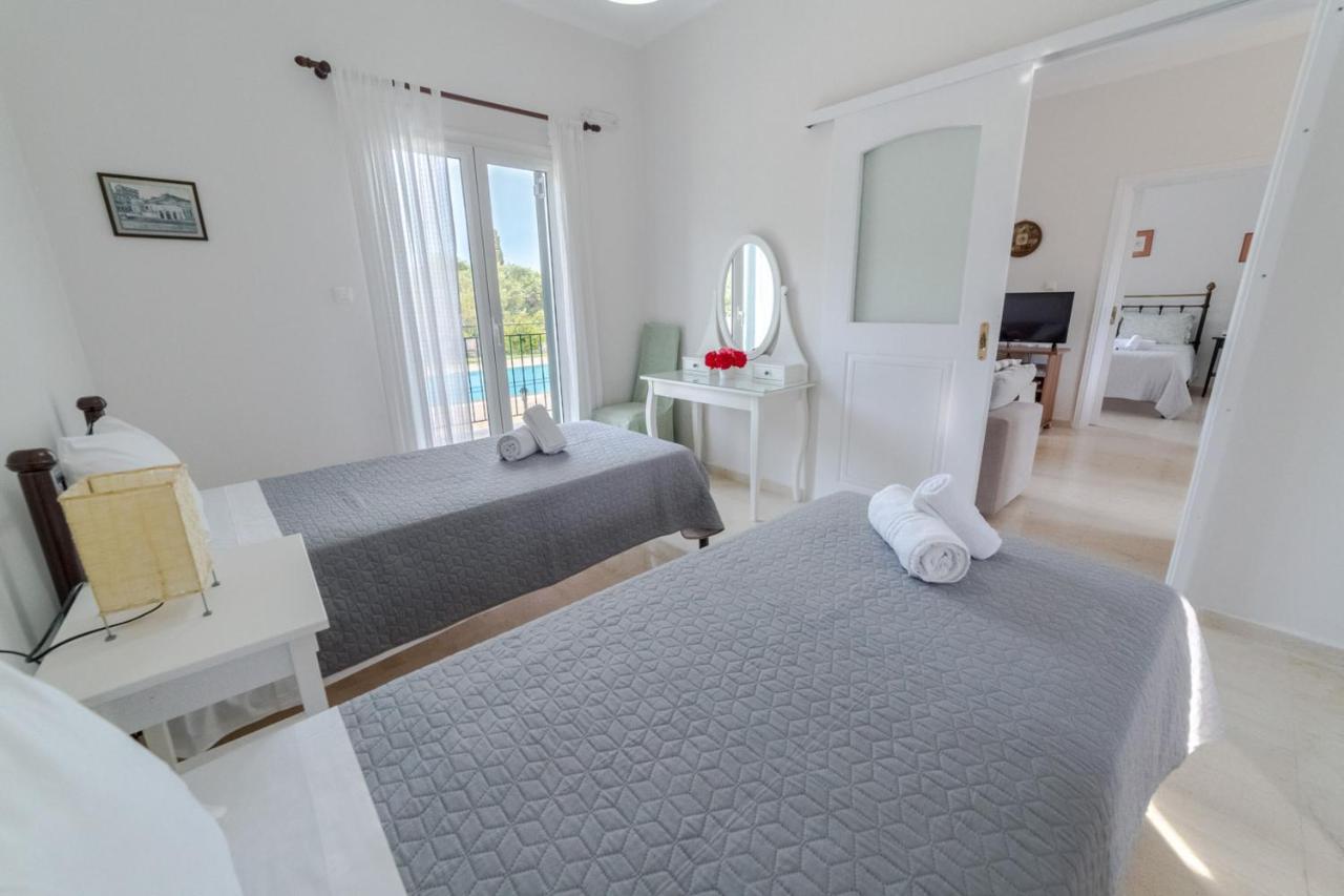 Villa Adonis Halikounas Dış mekan fotoğraf